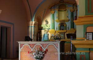 altar de la iglesia villa del arco