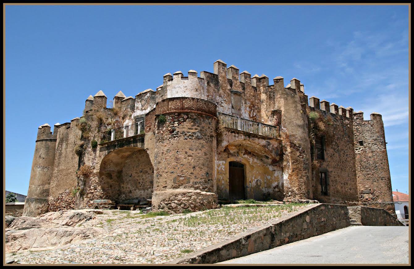 Valencia del Ventoso castillos de Extremadura